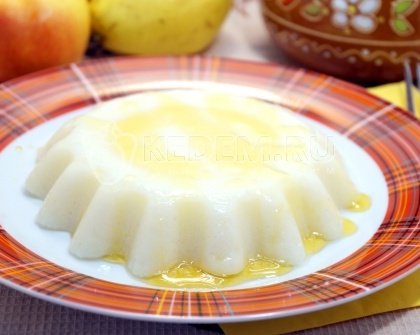 Манный пудинг с мёдом