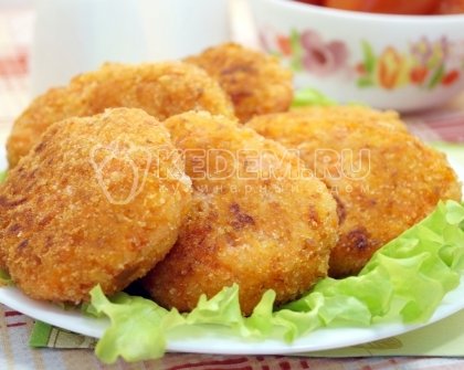Морковные котлеты с манкой