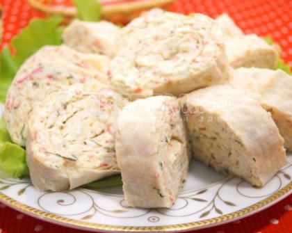 Рулет из лаваша с крабовыми палочками